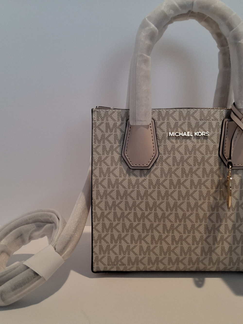Michael Kors Jet Set Monogram Small Tote - Beige/Pink